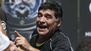 Maradona: "Sampaoli es un falso; la lista se la hizo Verón"