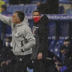 Mendilibar: "Tampoco vamos a juzgar a toda una afición porque un tipo haya tirado un palo"