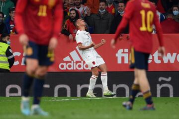 Uzuni empató el partido. 1-1.