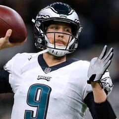 Nick Foles es agente libre y se abre la veda del quarterback