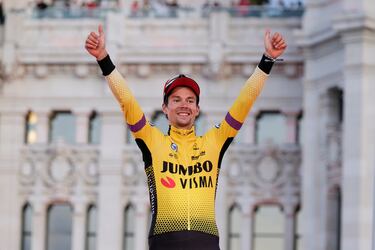 Eslovenia también empata a victorias con Alemania y Reino Unido. La estrella de este país es Primoz Roglic, uno de los grandes favoritos para ganar la Vuelta. Lo ha logrado tres veces consecutivas (2019, 2020 y 2021) con el equipo de Jumbo. Con esta gesta, Roglic ha conseguido igualar a Tony Rominger en la Vuelta a España, quien también logró vencer tres veces de forma consecutiva. Además, tiene un total de 9 victorias de etapa.