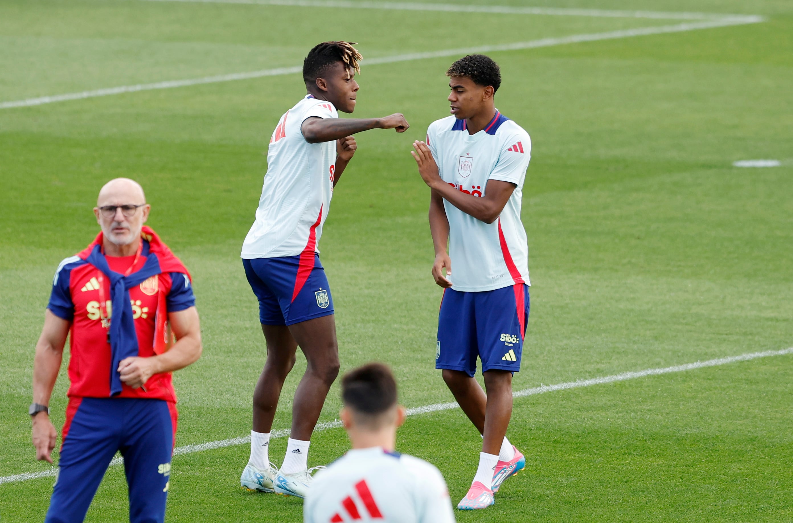 Gran ambiente en el entrenamiento de España previo a Serbia