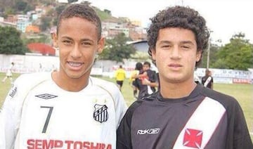 En su andar futbolístico conoció a Neymar Da Silva, quien se formó con Santos de Brasil.