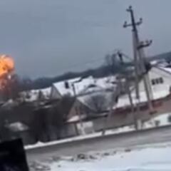 Se estrella un avión ruso con 65 prisioneros ucranianos a bordo, según Moscú