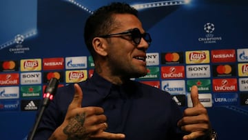 Soccer Football - Juventus news conference - UEFA Champions League Quarterfinal - Camp Nou stadium, Barcelona, Spain - 18/4/2017 - Juventus's Dani Alves attends a news conference. REUTERS/Albert Gea