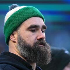 Jason Kelce shows his support for Eagles OC Kevin Patullo after loss: “The players didn’t make the plays”