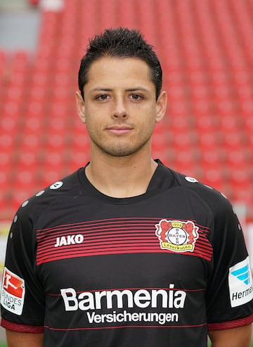 Los 'looks' de Chicharito a lo largo de su carrera