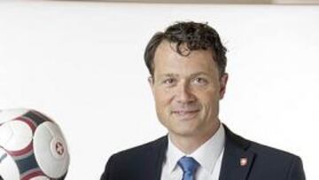 "La FIFA nos ha puesto entre la espada y la pared"