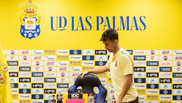 11/12/2025 FUTBOL SEGUNDA DIVISION TEMPORADA 25/26 UD LAS PALMAS Rueda de prensa de Manu Fuster