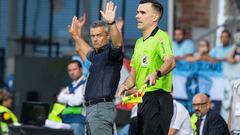 Fran Escrib&aacute;, entrenador del Celta.