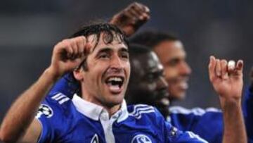 <b>RAÚL. </b>El jugador seguirá con la camiseta del Schalke 04.