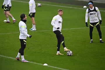 Manchester City prepare for Champions League tie