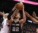 Tiago Splitter (23 puntos) jugó su mejor partido en dos años