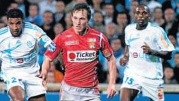 <b>PUEDE LLEGAR. </b>El club de Mestalla le mantiene las puertas abiertas al sueco Kim Kallstrom.