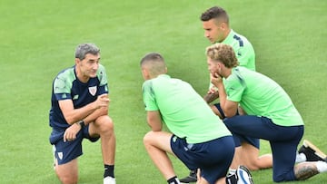 Lezama: Valverde instruye a Sancet, Muniain y Berenguer