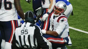 Newton perdió un balón suelto en zona roja con menos de un minuto por jugar en un encuentro cerrado y clave para la organización de New England.