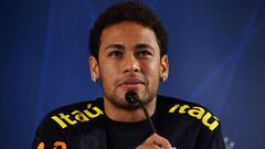 Neymar, durante la rueda de prensa previa al partido contra Paraguay.