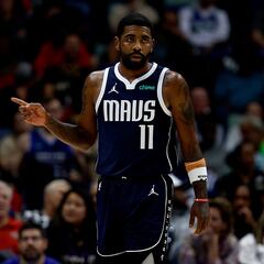 Irving y Doncic se van de paseo por Nueva Orleans