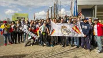 Afición madridista en Wolfsburgo.
