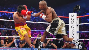 Pacquiao: “Los homosexuales son peor que los animales”.
Mayweather “deberíamos dejar a la gente vivir sus vidas de la manera que ellos quieran vivirlas, cada quien con lo suyo”.