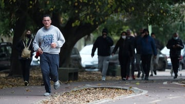 A man jogs at a park during a national holiday as the number of the coronavirus disease (COVID-19) infections decreases , in Buenos Aires, Argentina June 21, 2021. REUTERS/Agustin Marcarian