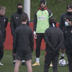 Gallego: "Es necesario que venga un nueve para no perder potencial"