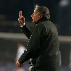 Ariel Holan sobre su futuro en la UC: “No estoy abatido...”