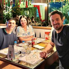 “Él soñaba con jugar en la Roja y en el Barcelona... Ya cumplió lo primero y ahora está mentalizado en lo segundo”