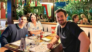 “Él soñaba con jugar en la Roja y en el Barcelona... Ya cumplió lo primero y ahora está mentalizado en lo segundo”