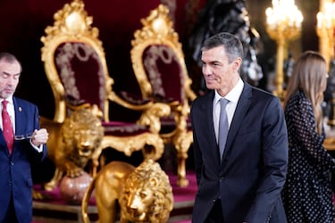El presidente del gobierno, Pedro Sánchez, durante la recepción con motivo del día de la Fiesta Nacional.