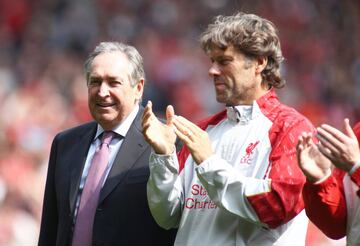 Al comediante le encanta hacer visitas a Anfield, pues siente los colores de Liverpool.