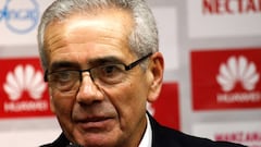 Más sangre uruguaya para Santa Fe: Presenta a Pérez como DT