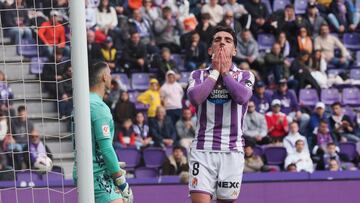Valladolid 30/3/2024. Jornada 33 de la Liga HIPERMOTION entre el Real Valladolid y el Levante UD. NEGREDO
Photogenic/Miguel Ángel Santos