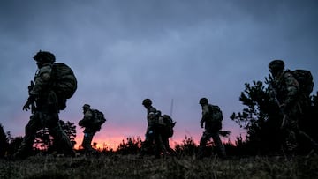 Soldiers from the Schleswig Infantry Regiment on drill at the Oksboel Shooting and Training Ground, Jutland, Denmark, March 16, 2023. The regiment is one of four combat troop regiments under the Danish Army Command.   Ritzau Scanpix/Mads Claus Rasmussen via REUTERS    ATTENTION EDITORS - THIS IMAGE WAS PROVIDED BY A THIRD PARTY. DENMARK OUT. NO COMMERCIAL OR EDITORIAL SALES IN DENMARK.