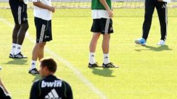 <b>CANTERA.</b> Mourinho ha contado esta vez con nueve canteranos en el entrenamiento.
