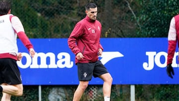 11/01/22  EIBAR CHEMA RODRIGUEZ NUEVO JUGADOR FICHAJE ENTRENAMIENTO 


ENVIADA.ALFONSOHERRAN.