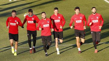 13/11/17 ENTRENAMIENTO ATLETICO DE MADRID
GABI AUGUSTO TORRES KOKE SAVIC Y CARRASCO
GRUPO