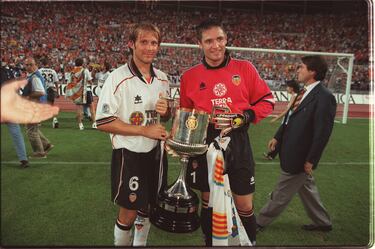 El Valencia ganó 3-0 al Atlético de Madrid en La Cartuja de Sevilla.