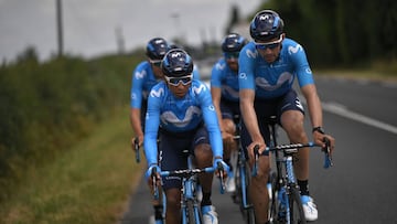 Nairo Quintana e Imanol Erviti durante un entrenamiento con el Movistar Team de cara al Tour de Francia 2018