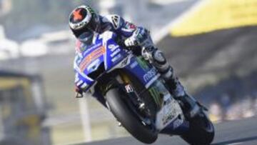 SUPERANDO RETOS. Lorenzo no se ha encontrado cómodo con su Yamaha y los neumáticos en algunos momentos del Mundial.