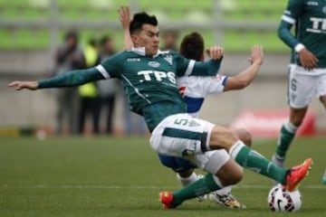 'Chino' Saavedra no fue constante en la zaga de Wanderers. Jugó menos de la mitad de los minutos en el Apertura, y no pudo nunca afianzarse como titular.