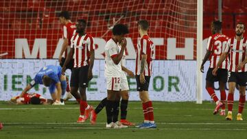 Koundé, tras la derrota.