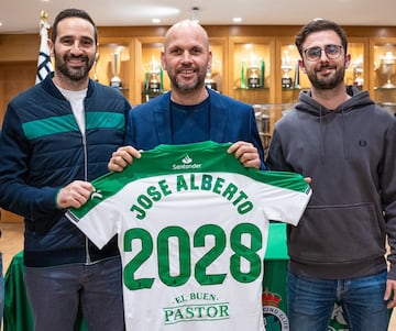 Jos Alberto ha renovado junto a sus ms estrechos ayudantes hasta 2028.