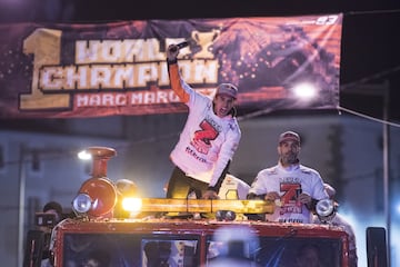 Marc Márquez celebró con sus seguidores su título de MotoGP.