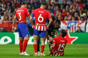 Thuram agarró los genitales de Savic: “Se jugó la roja”