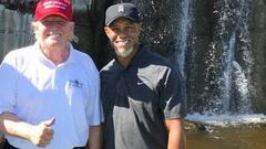 Donald Trump y Tiger Woods, juntos en un campo de golf.