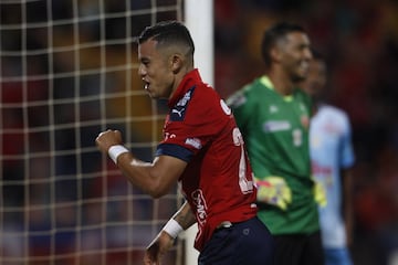 Édison Toloza y Leonardo Castro le dieron el triunfo al Poderoso en el Atanasio Girardot. Revive el partido en imágenes.