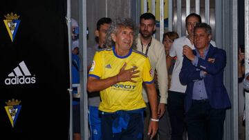 Jorge 'Mágico' González vuelve a vestir los colores del Cádiz