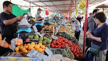 Bono Canasta Básica: a cuánto subirá el monto de febrero y a quiénes beneficiará