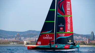 Emirates Team New Zealand abre las puertas de su base en Barcelona